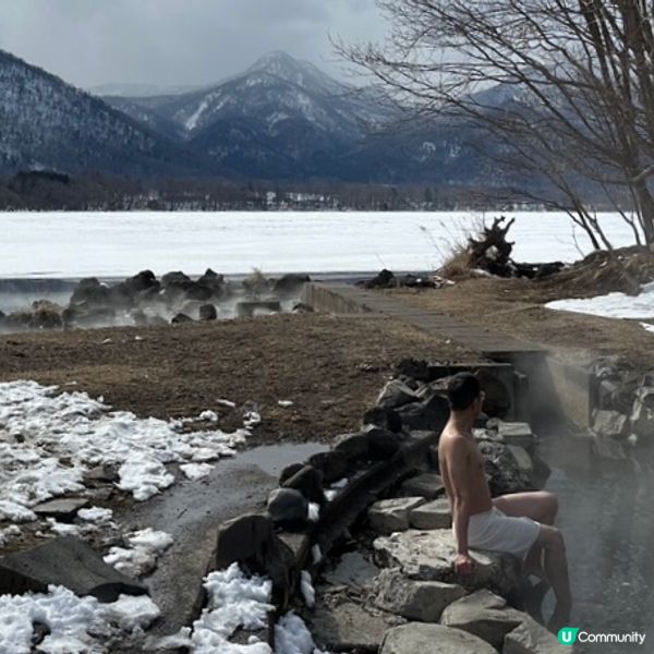 與天鵝🦢一齊浸溫泉