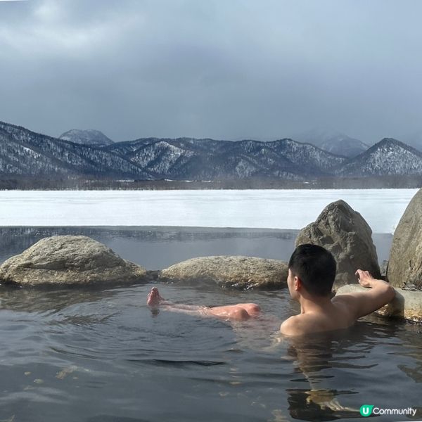與天鵝🦢一齊浸溫泉