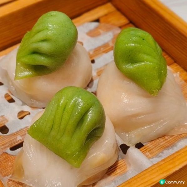 蝦餃雙拼很過癮·迷你菠菜皮蝦餃叠著蝦餃皇·彈牙爽口