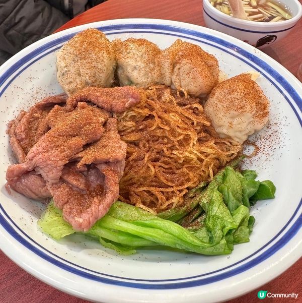 充滿港式懷舊風格😍足料三拼粉麵🤩大大粒虎蝦雲吞