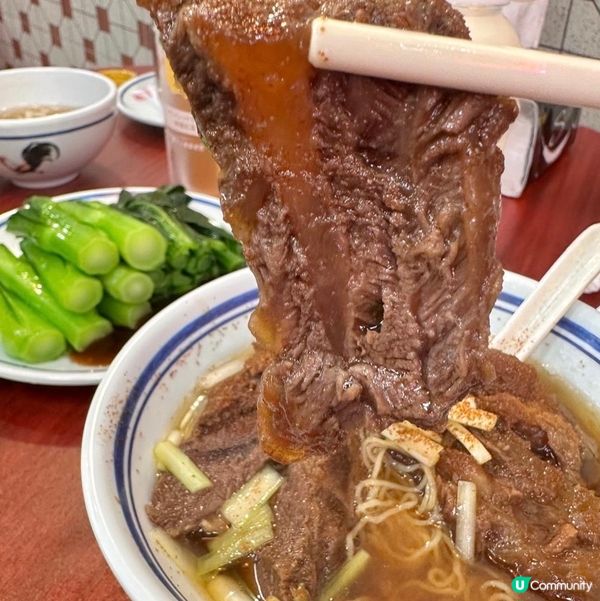 充滿港式懷舊風格😍足料三拼粉麵🤩大大粒虎蝦雲吞