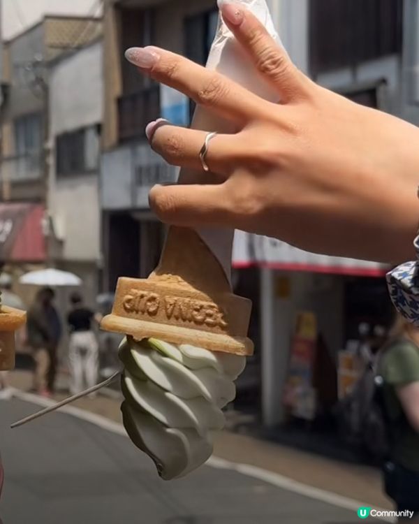 京都伏見稻荷倒轉也不會掉下來的雪糕