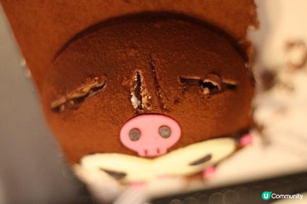 #Kuromi 卡通造型蛋糕永遠都有其捧場客。影相打卡一流。