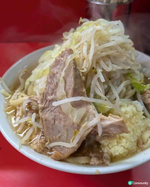 ## 買票排隊都問麵條？！🍜🤯