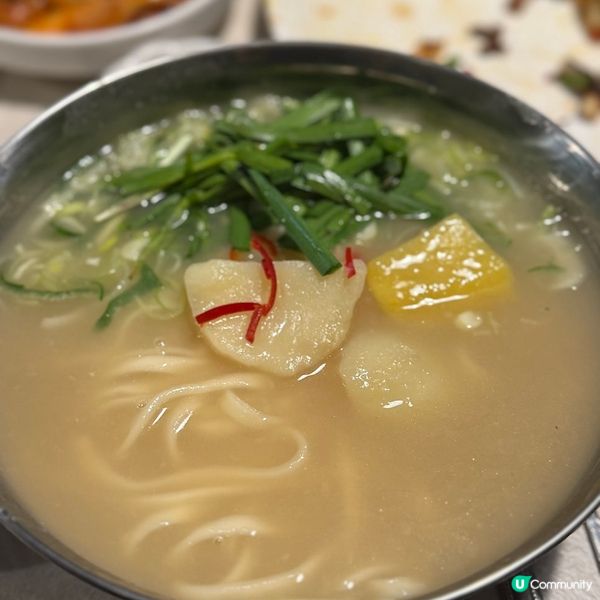 🇰🇷釜山必食暖笠笠馬鈴薯刀削麵+ 章魚魷魚蝦海鮮煎餅‼️💯