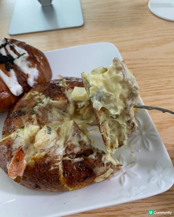 🇰🇷🌊濟州島超人氣鹽麵包！明太子鹽麵包真係好邪惡！🥖