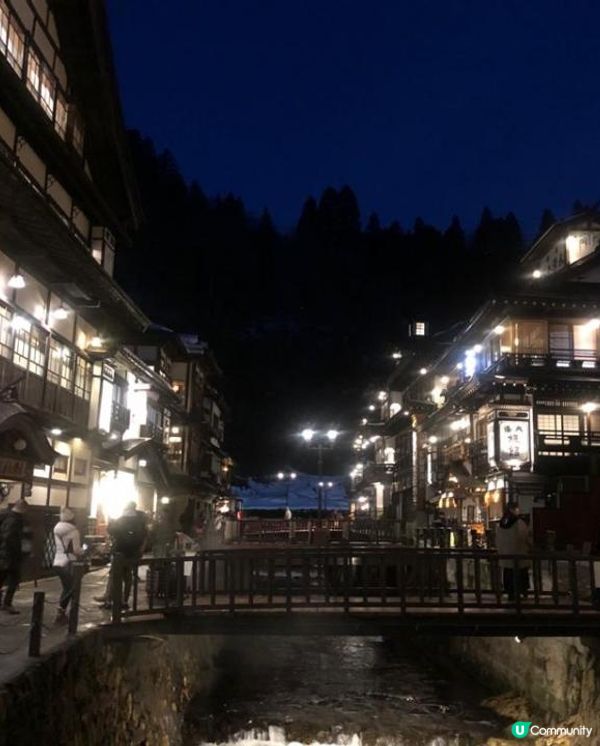 跳進宮崎駿的世界 - 銀山溫泉. 相信我, 銀山溫泉一生人一定要去一次, 而且一定要選擇在冬季啊!