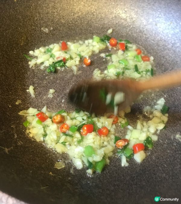 《晚餐 之 古早汁白菜豆腐煲》