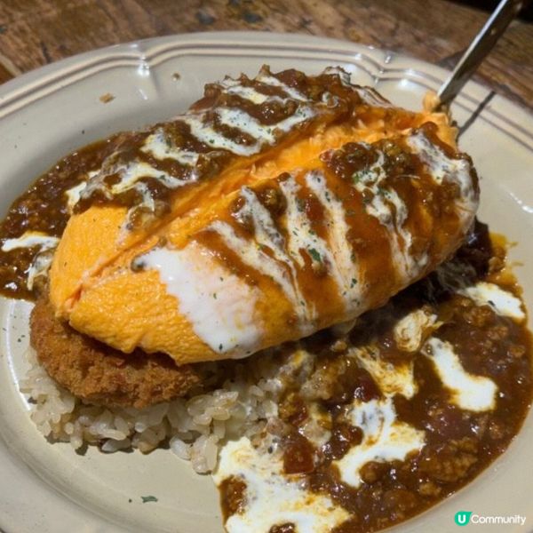 日式咖哩豬扒蛋包飯