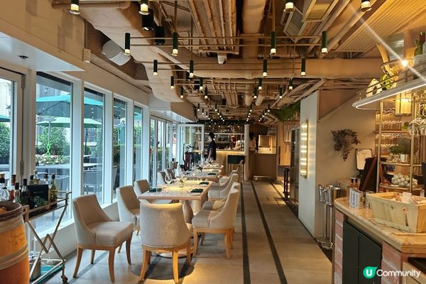 【上環】bacchus Wine & Restaurant荷里活道後花園 | 即叫即製法式正宗可麗餅