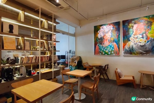 美食探店 ｜高雄苓雅區The Light x Coffee Art n Design網美必打卡咖啡廳 ，超級美味可頌等你品嚐