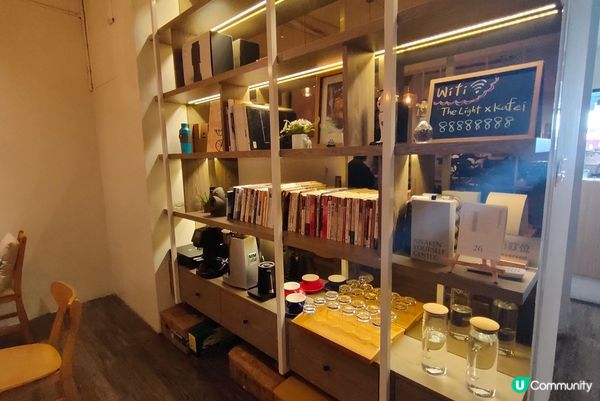 美食探店 ｜高雄苓雅區The Light x Coffee Art n Design網美必打卡咖啡廳 ，超級美味可頌等你品嚐
