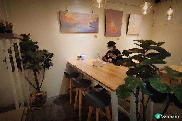 美食探店 ｜高雄苓雅區The Light x Coffee Art n Design網美必打卡咖啡廳 ，超級美味可頌等你品嚐
