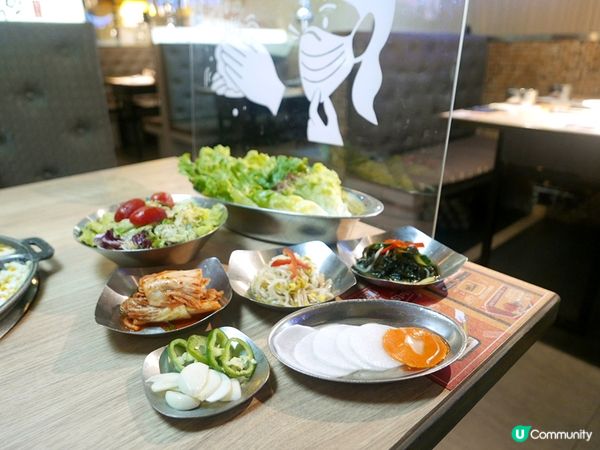 尖沙咀金巴利街一帶遍布著大大小小、各式各樣的韓國餐館，今次就...