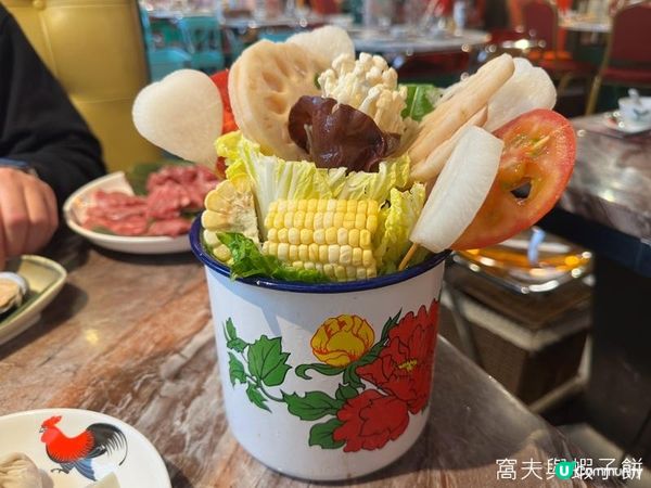 食在尖沙咀 | 龍鳳呈祥火鍋雞煲 | 懷舊氛圍下品嚐特色雞煲