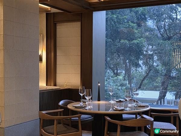 蜂蜜馬格利配備長炭牛肋骨♥YuSang重塑韓菜的精緻面貌