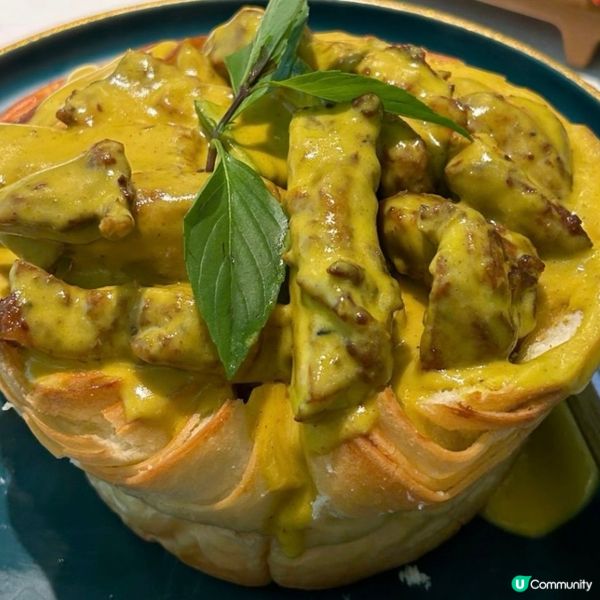 葡國咖喱雞麵包