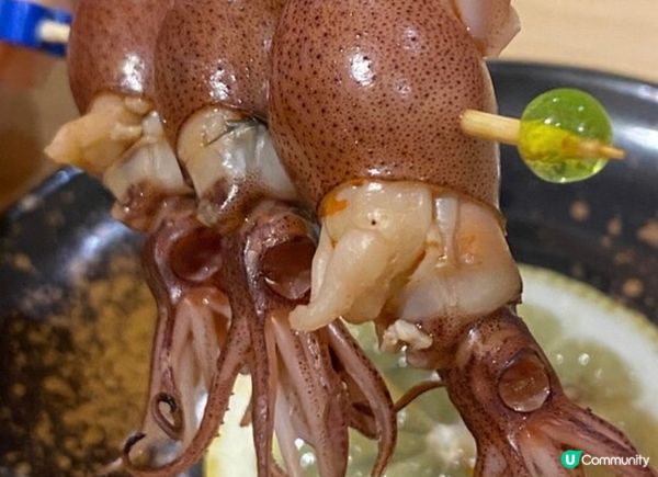 餐廳內裝修簡單，但一絲不苟，很多小擺設也看得出設計者的心思。...