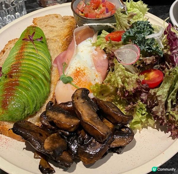 金玉其外，敗絮其中。正好描述呢一個All Day Break...