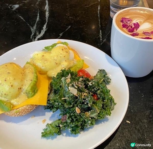 如果想食個豐富早餐，再配杯好咖啡，太古返工既另一選擇就係Al...