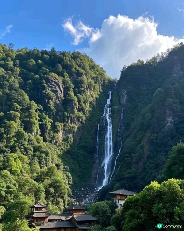 峨嵋山清晨雲海