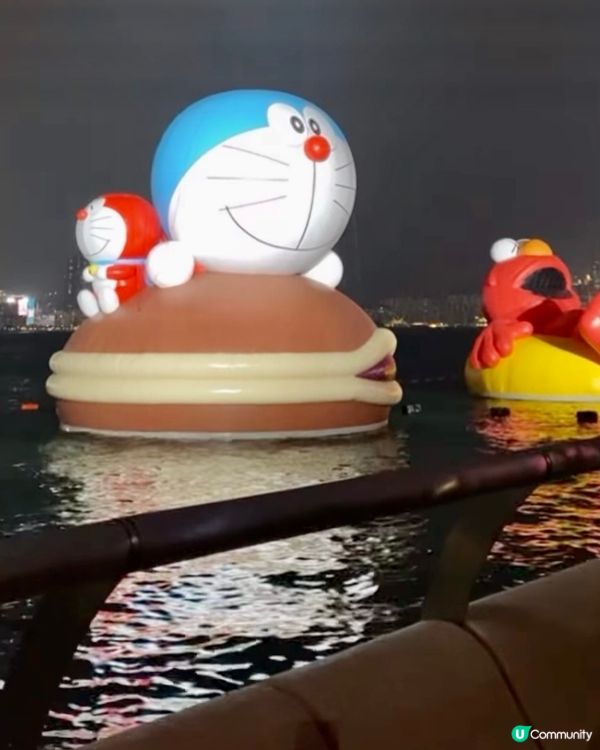 期間限定‼️多啦A夢、芝麻街巨型充氣現身維港📸