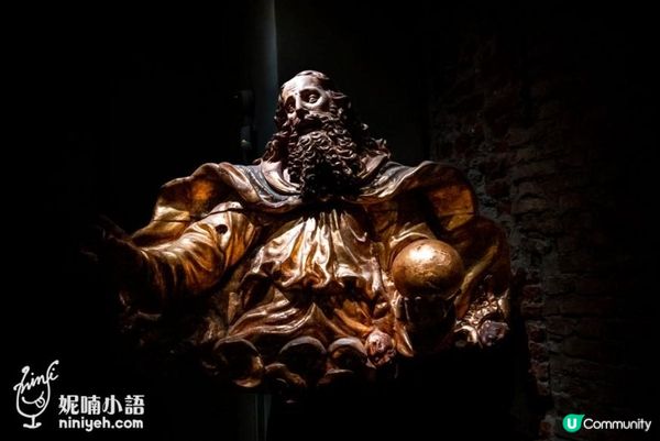 米蘭大教堂必看雕像－殉道者