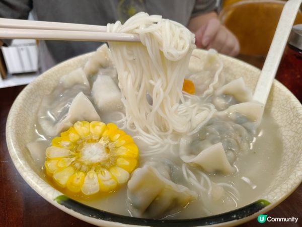 屯門周記手工餃子，藏在景峰小巷的餃子驚喜