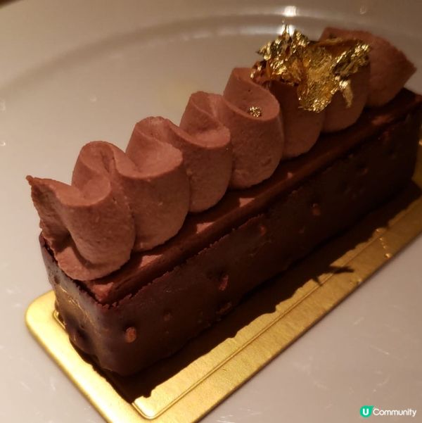 金箔朱古力蛋糕