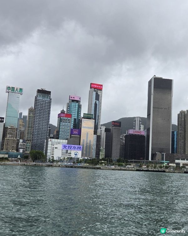 🌬️打風過後嘅維多利亞港🚢🌨️🌬️