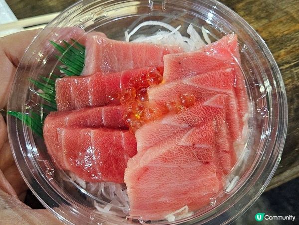 沖繩必去！糸滿魚市場🐟