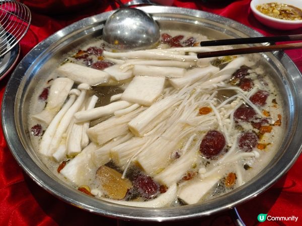 通宵後的豪華早餐！橫琴生蠔雞火鍋超滿足🦪