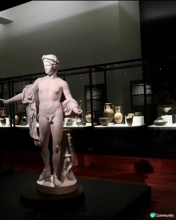 非常大型的西班牙國家考古博物館,成立於1867年,歷史十分悠...