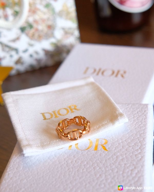 日本掃貨抵到喊！🤩  Dior退稅後至少平10%！