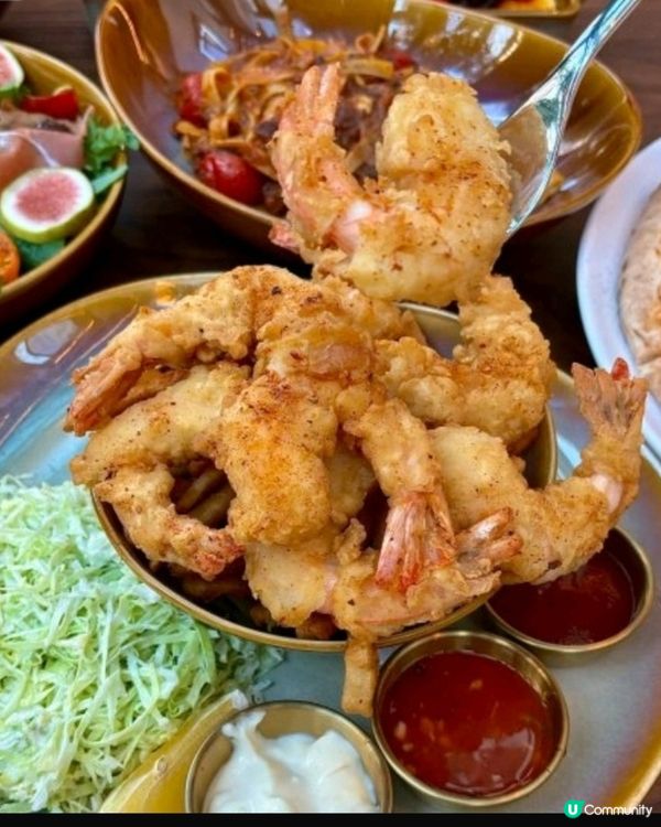 創意拼盤超豐富😋！炸蝦必試！🍤