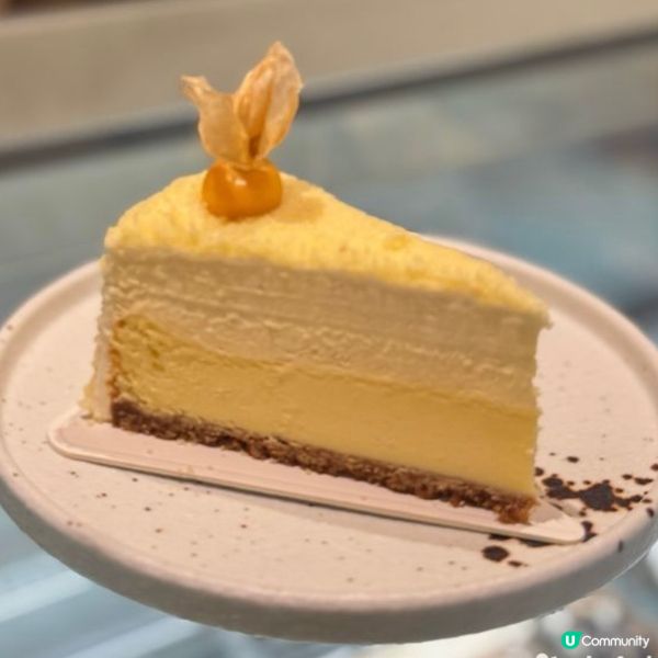 雙層芝士蛋糕·有雙重口感·芝士味道濃郁，入口順滑好味