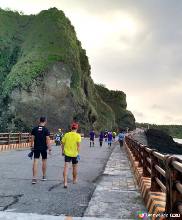 我去台灣。綠島跑半馬 - 2019火燒島馬拉松 : 大哥越獄路跑