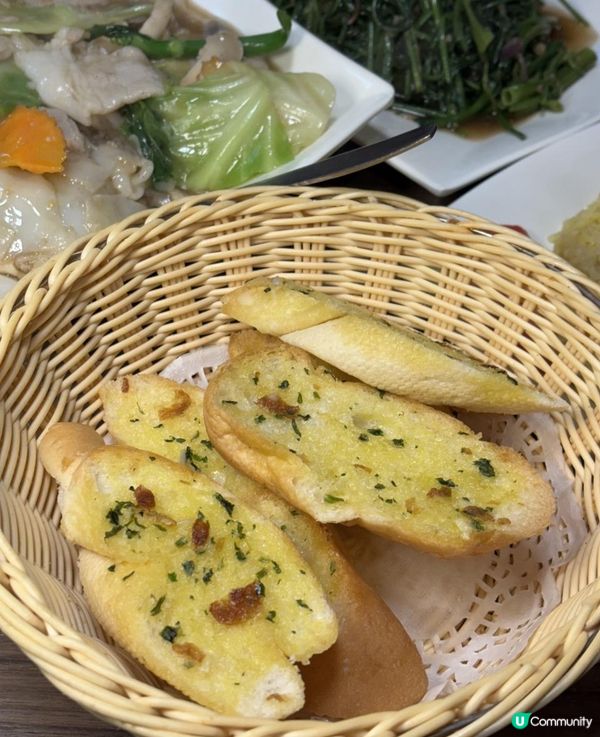 🐷九龍城泰式美食！「泰象館」平價又正宗，海南雞飯、濕炒河必試！🇹🇭