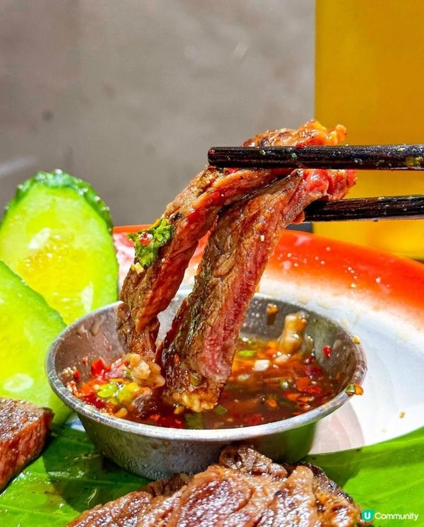 面圓圓 x 太子美食 | 香港少見泰北菜小店 濃郁金咖喱麵配脆脆 | 泰國菜/泰國餐廳/泰式奶茶/蝦餅/火山排骨/泰式/鳳爪/小食