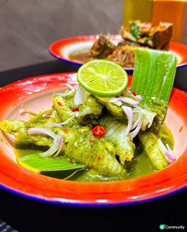 面圓圓 x 太子美食 | 香港少見泰北菜小店 濃郁金咖喱麵配脆脆 | 泰國菜/泰國餐廳/泰式奶茶/蝦餅/火山排骨/泰式/鳳爪/小食