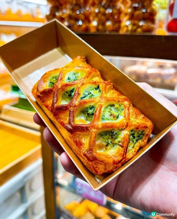 Fresh Fresh Bakery x 灣仔美食 | 煙韌麻糬酥脆曲奇 鮮班蘭戚風蛋糕 | 麻糬波波/餅店/屯門/荃灣/bakery/推薦/蘋果酥