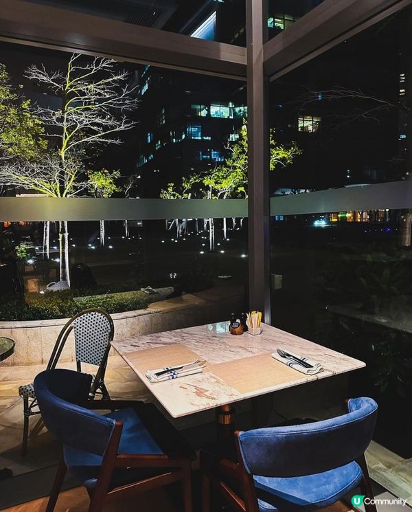 Southside Bistro x 南區美食 | 吸睛酥脆酥皮蘋果批 招牌香烤伊利比亞豬串 |數碼港/Cyberport/優惠/折扣/甜品/酒店