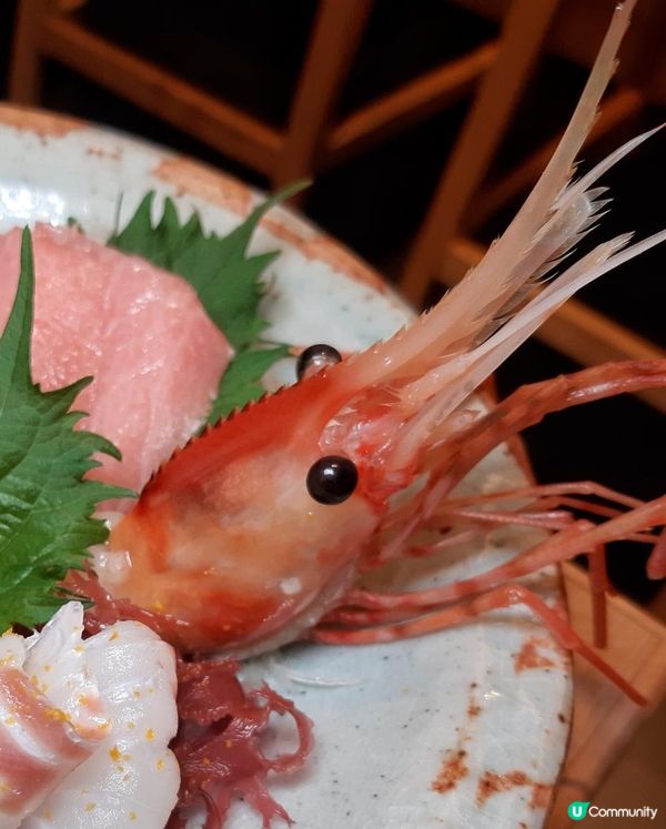 上次跟朋友造訪過尖沙咀棉登徑的「木戶」，原來是跟旁邊的「鮨白...