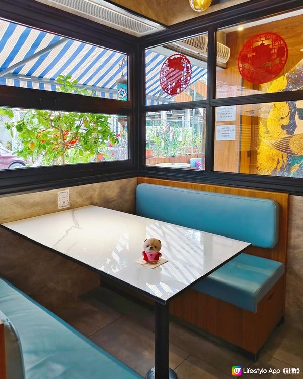在香港！新界西藍色泰菜小屋你吃過嗎？