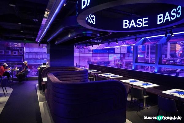 油麻地【基地叁】紫調Cyber Café