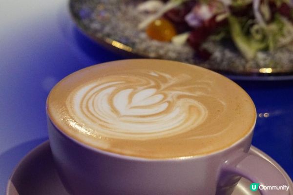 油麻地【基地叁】紫調Cyber Café