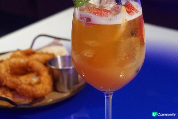 油麻地【基地叁】紫調Cyber Café