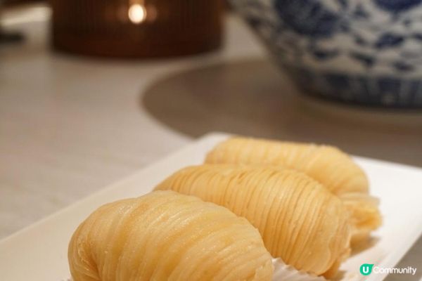 銅鑼灣【樂天皇朝】回味皮薄爆汁小籠包