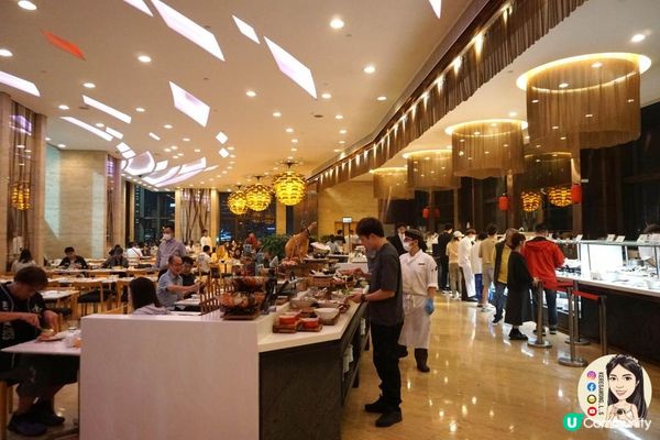北角【Harbour Grand Café】酒店Dinner buffet買一送一 好抵食!