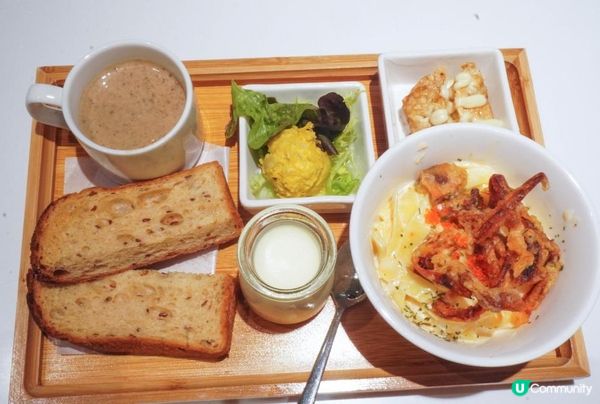 【飲食】太古．裝修過後的 LOG-ON Cafe